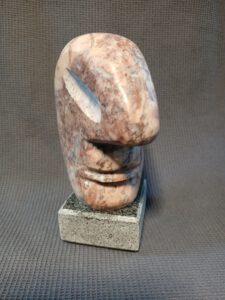 Nr. 48, 16 x 9 x 11, 130 €